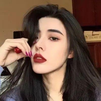 前程似锦的女孩